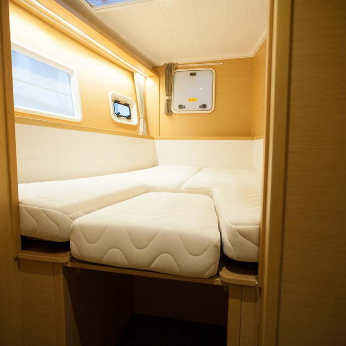 Lady Dom | Lagoon 400 S2 photo 7