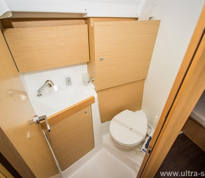 Gaston | Oceanis 35 photo 9