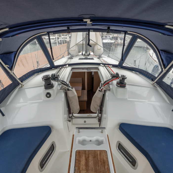 Scilla - Comfort line | Oceanis 37.1 photo 1
