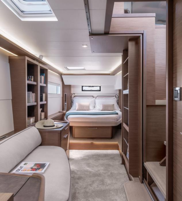 Overseas | Lagoon 46 Flybridge photo 24
