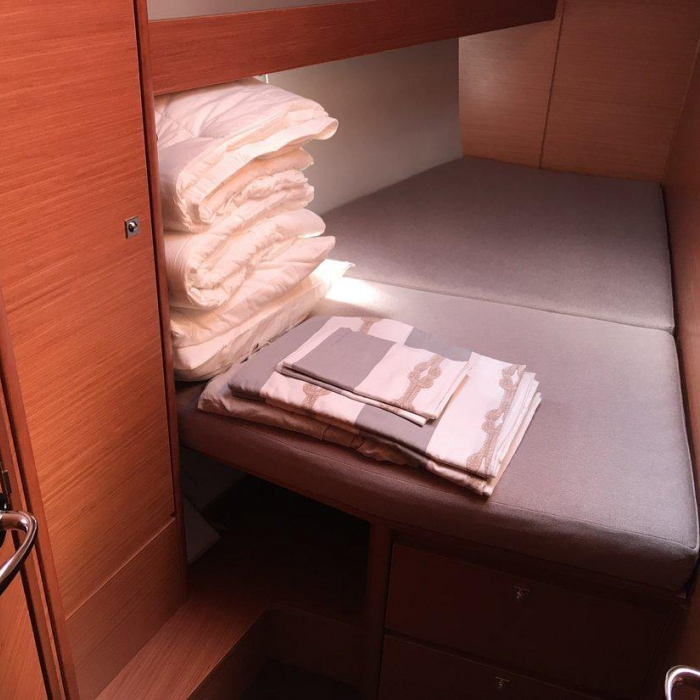 Ane | Dufour 460 GL photo 8