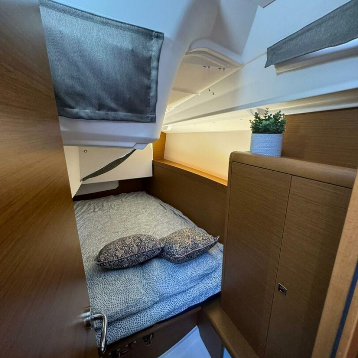 Why Not | Sun Odyssey 349 photo 12