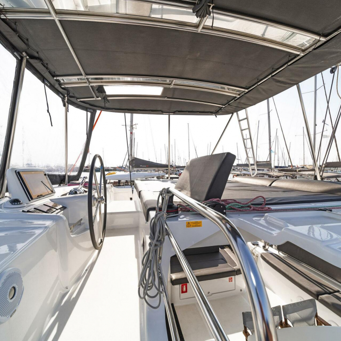 Vasiliki | Lagoon 46 A/C & GEN & WM photo 10