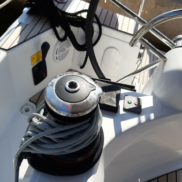 Economy | Sun Odyssey 410 photo 7