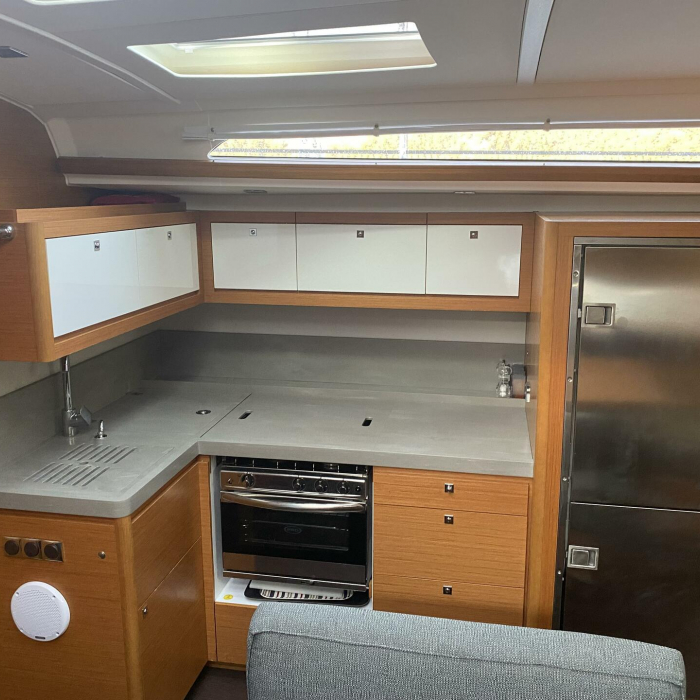 SAM'S WAVE | Dufour 470 photo 8