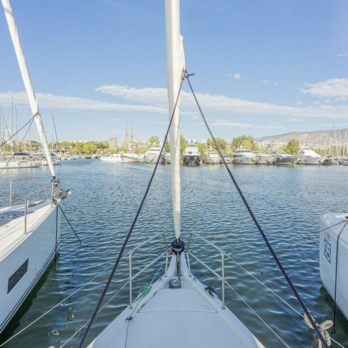 HIGH TIME | Sun Odyssey 410 photo 5