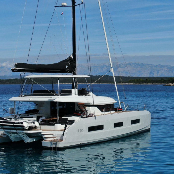 AGENDA 55 | Lagoon 55 photo 3