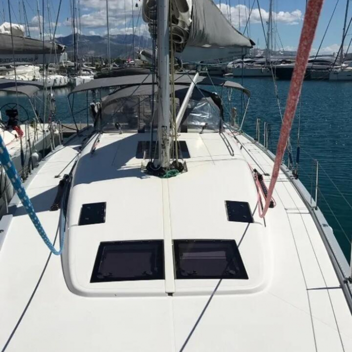 Solid White | More 55 photo 12