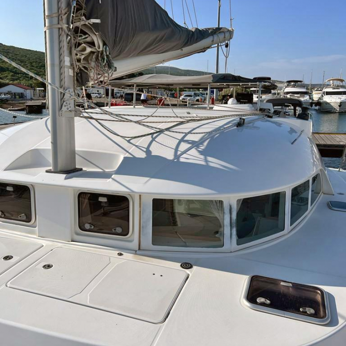 Relax | Lagoon 380 S2 photo 1