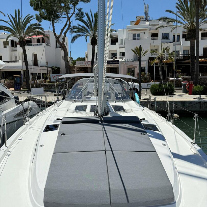 Ostwind III | Bavaria C46 photo 7