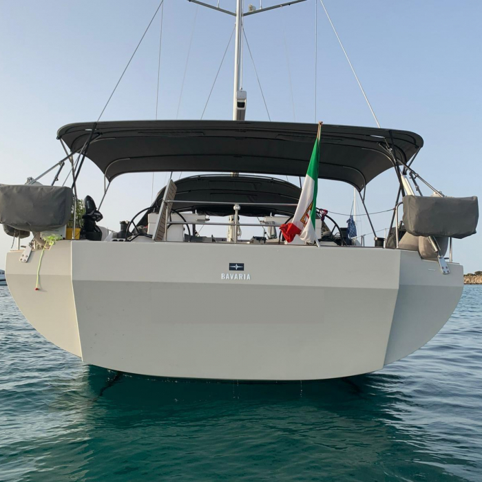 MAI MAI | Bavaria C57 photo 5