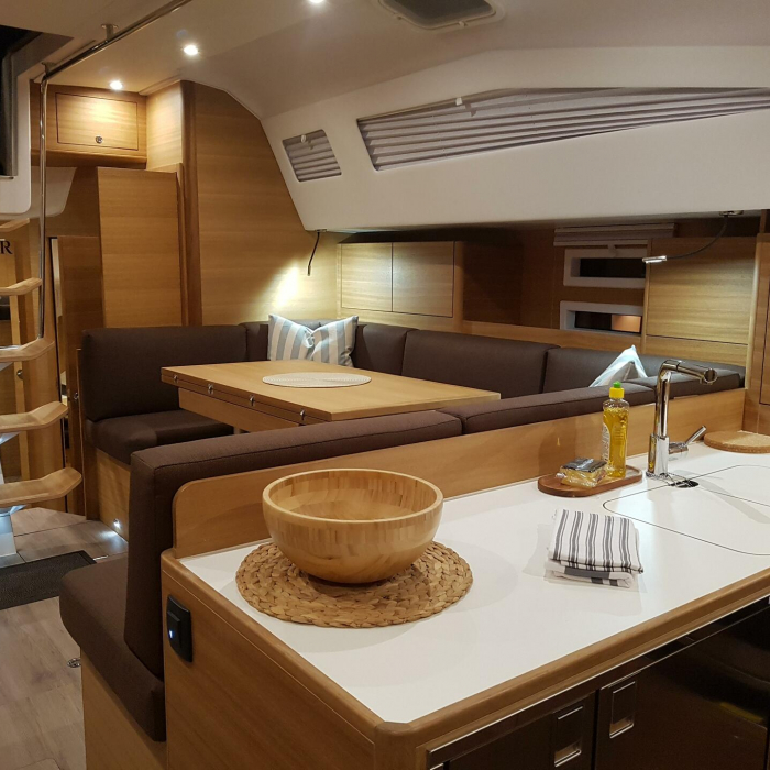 December | Elan Impression 50.1 photo 32