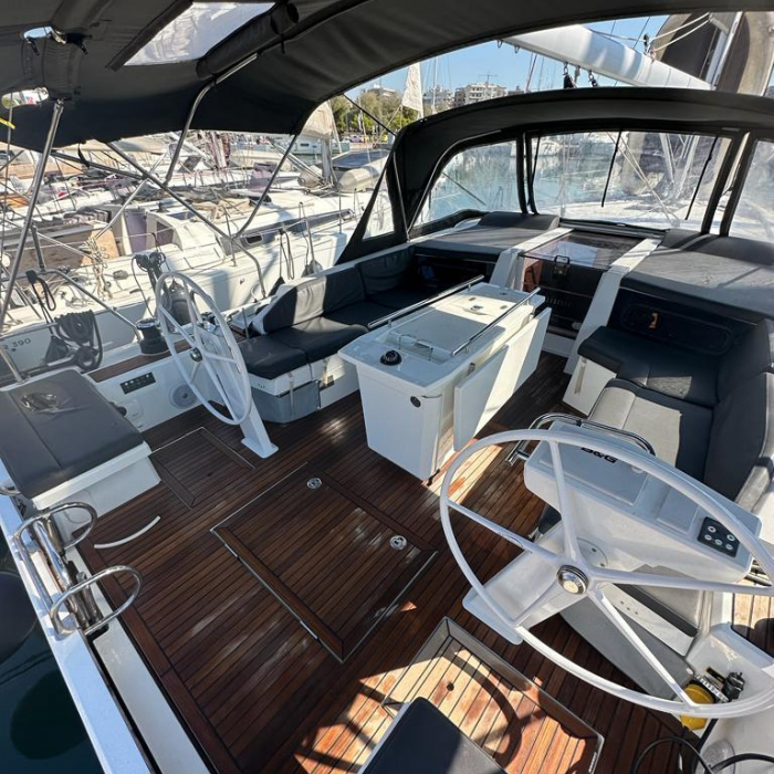 Class | Oceanis 46.1 photo 2