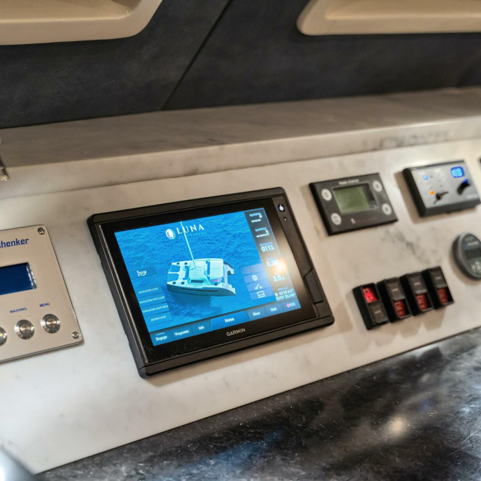 Katamaran | Luna 49 photo 25