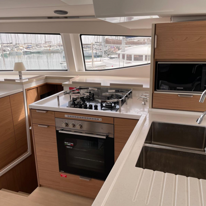 Silver Dolphin | Bali 4.8 Silver Dolphin photo 9