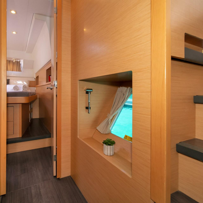 Callisto L400 | Lagoon 400 S2 photo 14