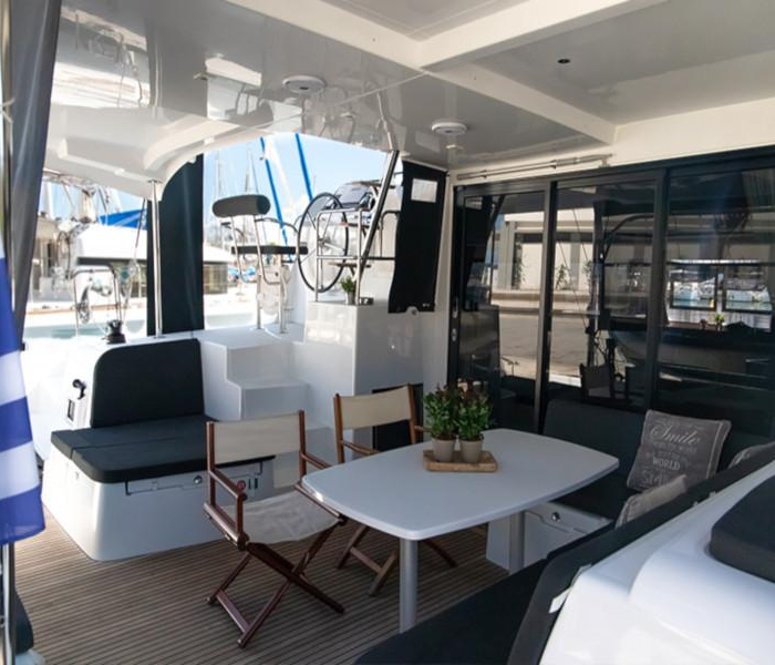 Dioni | Lagoon 42 photo 31