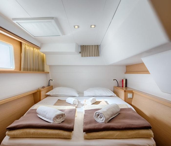 Metra | Lagoon 450 F Luxury photo 12