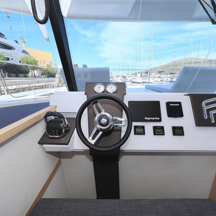 Marlie | Fountaine Pajot MY 37 photo 14