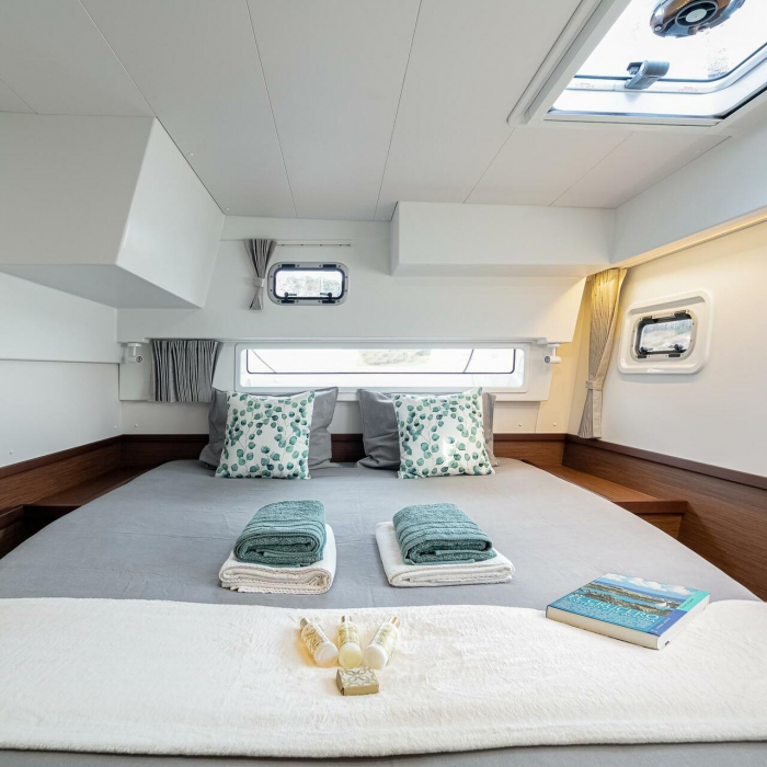 Verne | Lagoon 42 photo 7