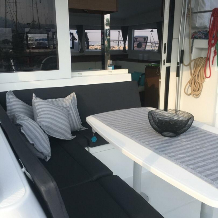 Catalina | Lagoon 40 photo 14