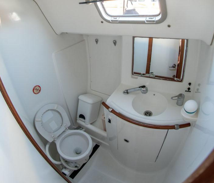 Ekaterini | Oceanis 411 Clipper photo 12