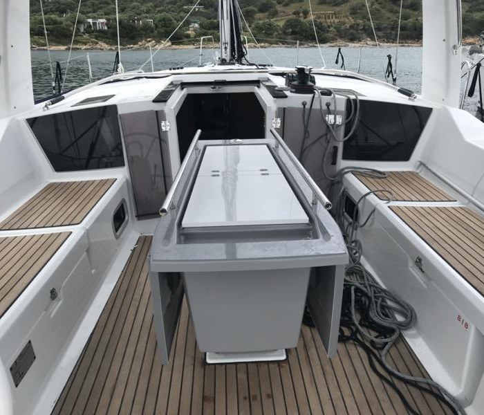 Agena | Oceanis 41.1 photo 4