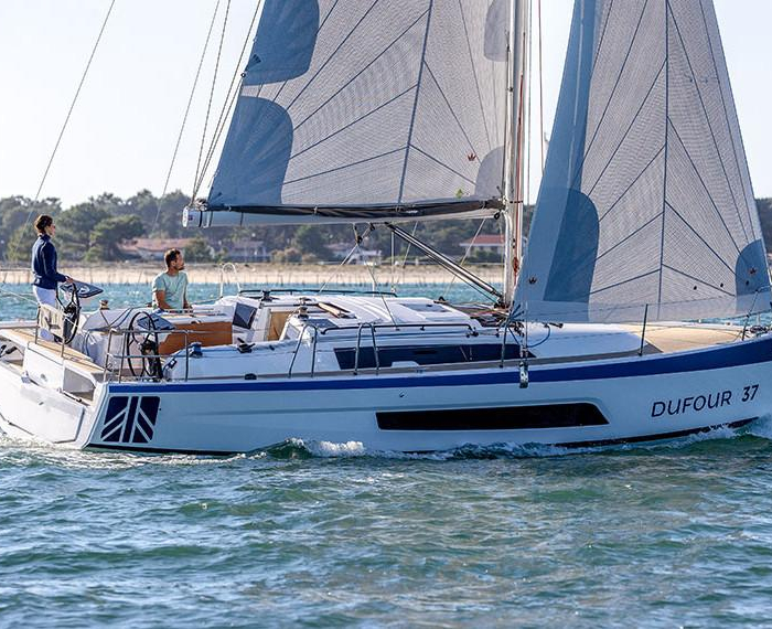 Affio | Dufour 37 photo 1