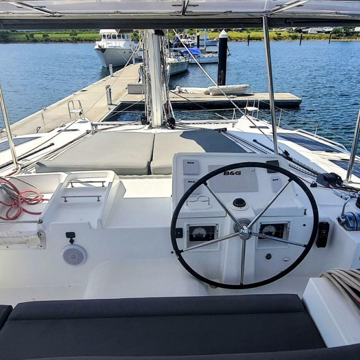 ArMarg | Lagoon 450 Fly photo 1