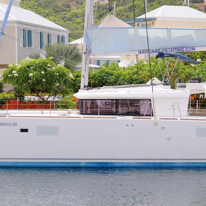 LIBERTAS DS (ex. Thor) | Lagoon 450 F photo 2