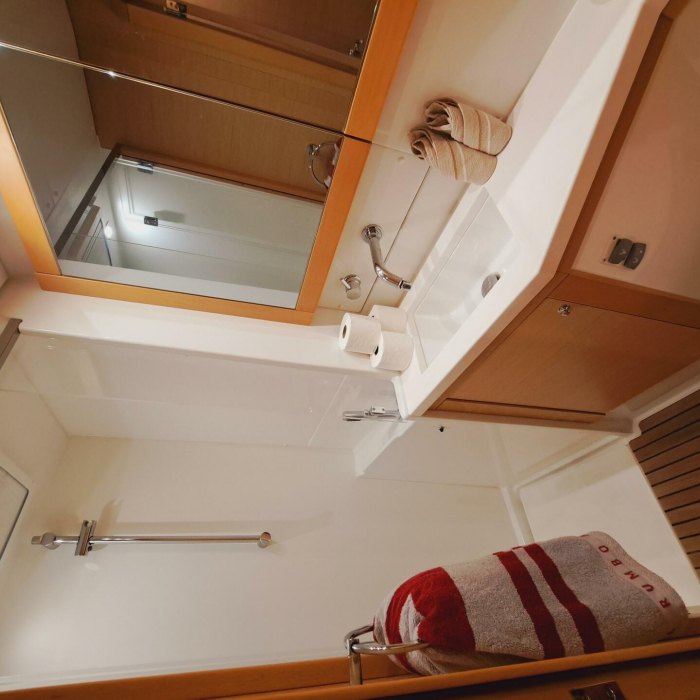 Lluna | Lagoon 450 photo 11