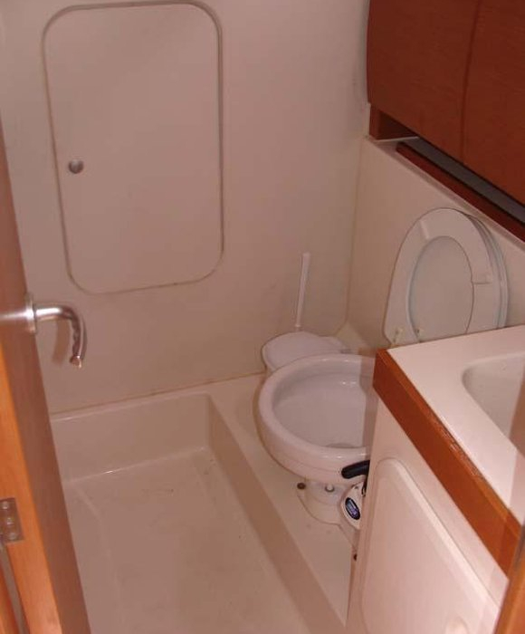 325 athens | Hanse 325 photo 9