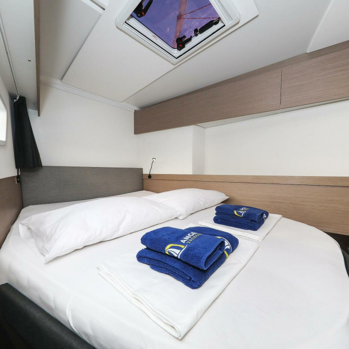 Macho | Fountaine Pajot Astrea 42 Quatuor photo 7