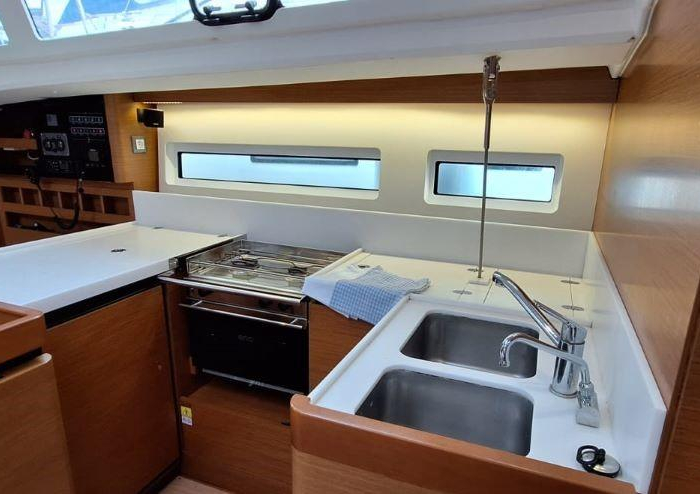 Soyka | Sun Odyssey 440 photo 5