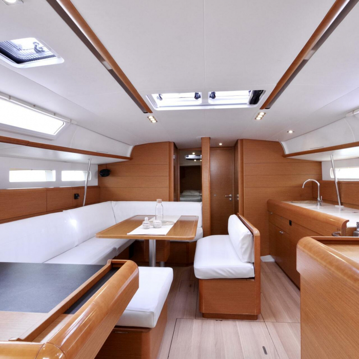 Bianca | Sun Odyssey 519 photo 11