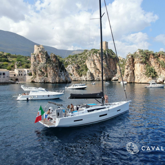 Premium | Dufour 56 Exclusive photo 24