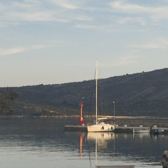 Ra | Bavaria 38 photo 13