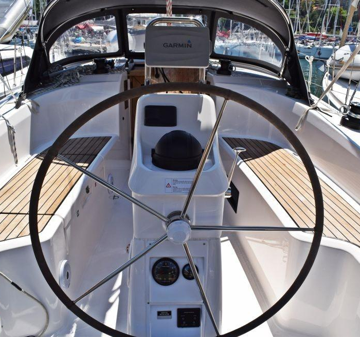 Bashung | Bavaria Cruiser 34 photo 4