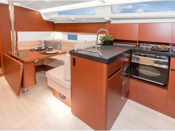 Medusa III | Hanse 388 photo 36