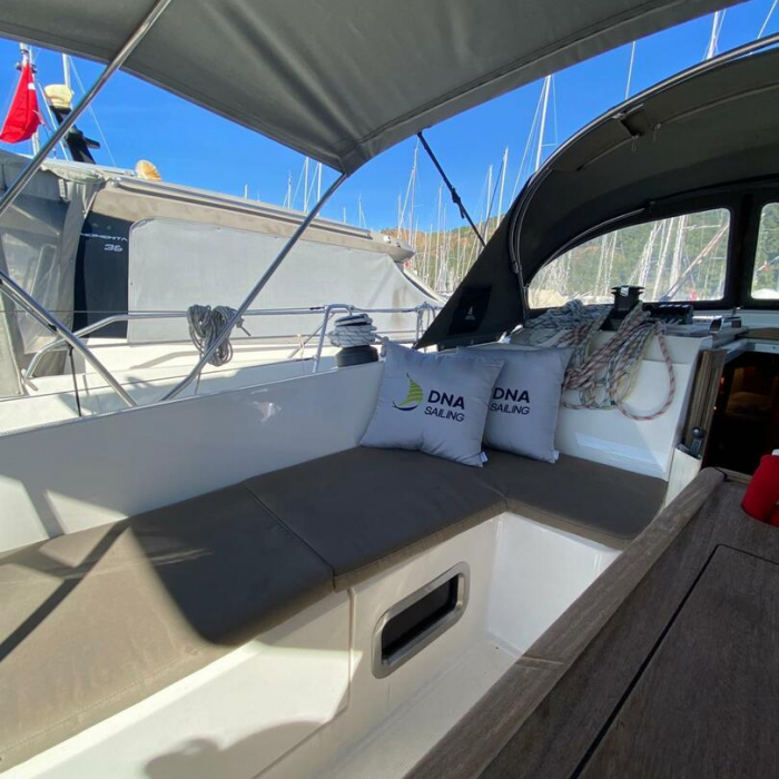 Protein | Bavaria Cruiser 46 photo 11