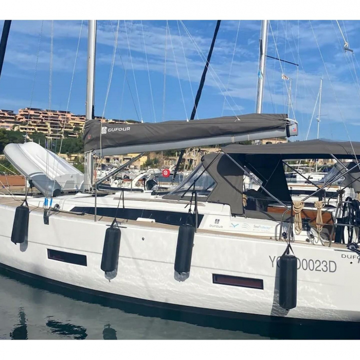 Yaya | Dufour 390 photo 21
