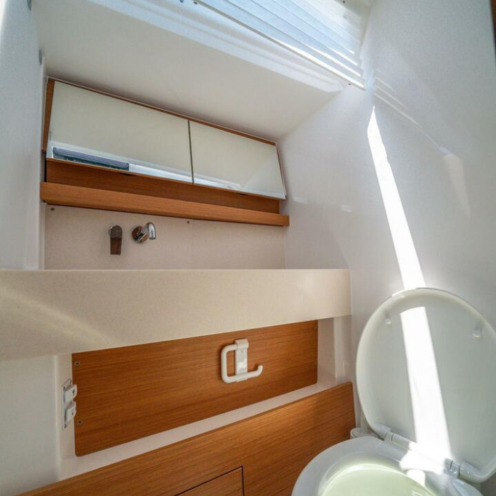 Gusto 7 | Dufour 470 photo 18