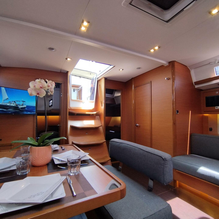 Euphoria | Dufour 470 Owner's version photo 2