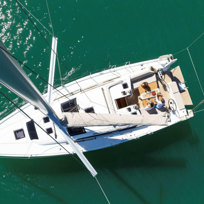 Viridis | Dufour 37 photo 1