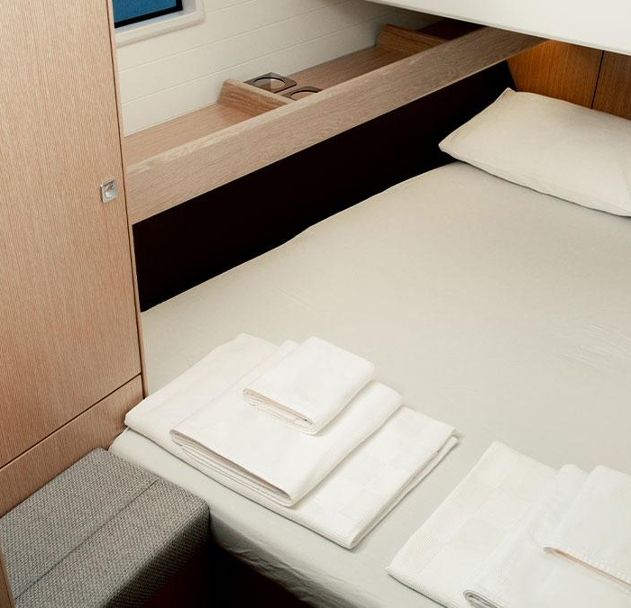 Amsterdam | Bavaria Cruiser 46 photo 12