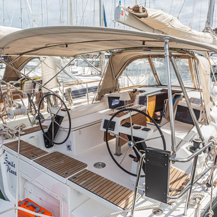 Smile Planet | Dufour 360 Grand Large 2.20 draft photo 2