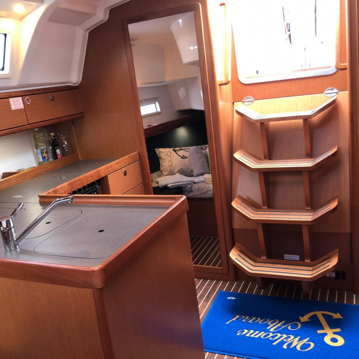 Lana 3 | Bavaria Cruiser 37 photo 6