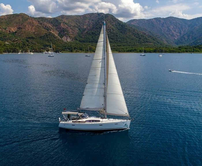 Zezo | Oceanis 40 photo 8