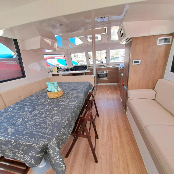 Fontana | Bali Catspace photo 14