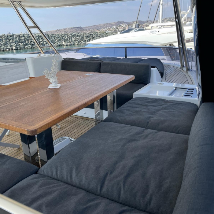 Pearly Gates | Lagoon 630 Powercat LUX photo 17